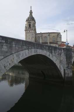 Bilbao nehri manzarası