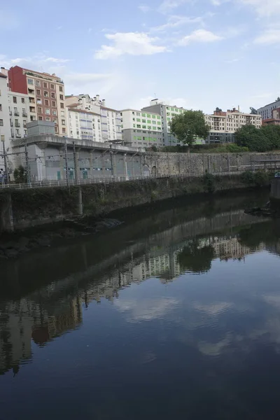 Veduta Del Lungofiume Bilbao — Foto Stock