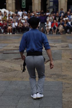 Bask halk dansı festivali