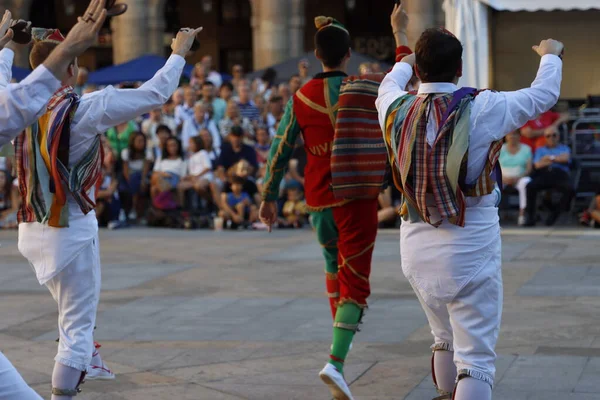 Basque Έκθεση Λαϊκού Χορού Στο Δρόμο — Φωτογραφία Αρχείου