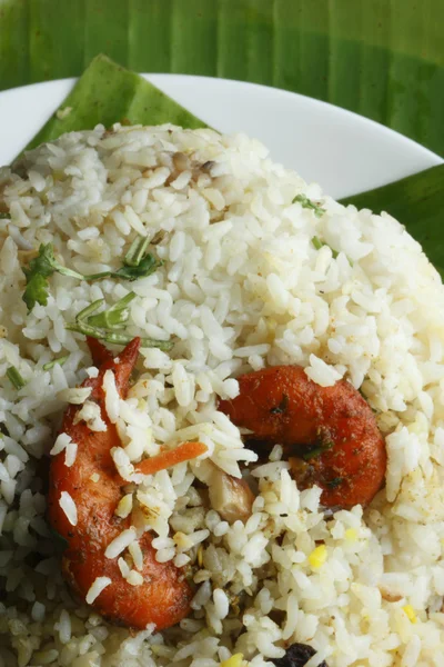 虾 biryani-虾和印度香米的美味组合水稻. — 图库照片