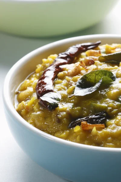 Daal フライは北インドからの珍味料理です。 — ストック写真