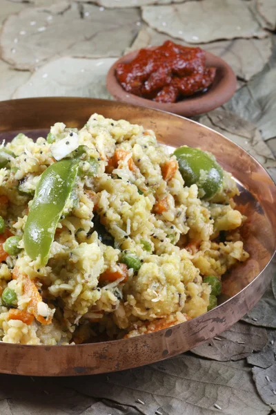 Misto dal é uma combinação de lentilhas, especiarias frescas e legumes . — Fotografia de Stock