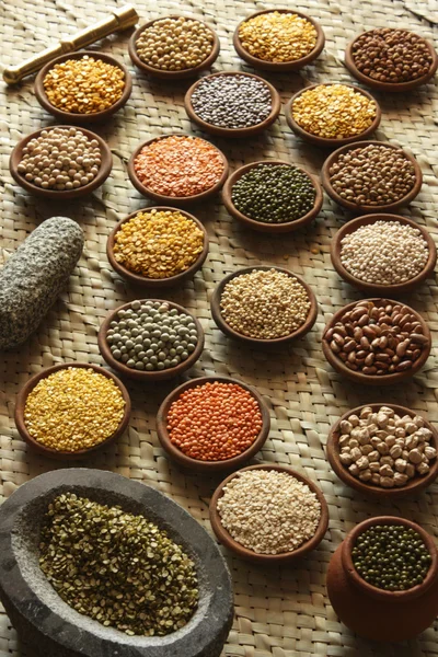 Dal 混合物是一种制剂的混合小扁豆 — 图库照片