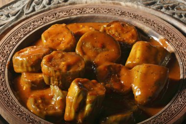 bonjan salata - Afganistan üzerinden bir baharatlı Patlıcan salatası