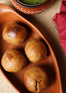 Sadi baati - düz buğday ve irmik köfte İstanbul dan