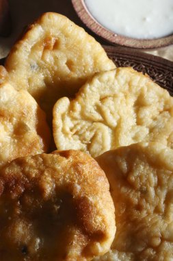 malpuras zijn een soort diepe gebakken pannekoeken