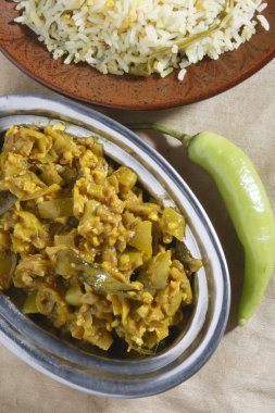 Mirch ka salan - andhra Pradesh bir vejetaryen tabağı.
