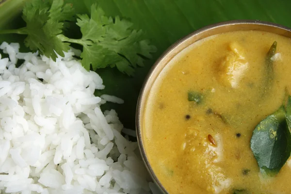 Pithale - kikkererwten meel curry — Stockfoto