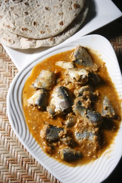 Fish varutharacha curry- A South Kerala style Fish Curry — Stock Photo, Image
