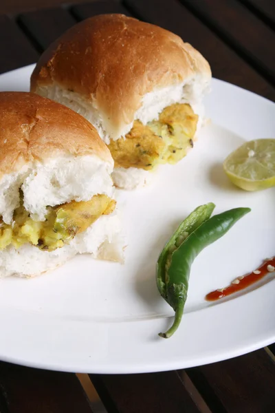 Vada pav - maharashtrian snack — Stok fotoğraf