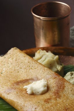 tereyağı düz dosa - Güney Hint gözleme