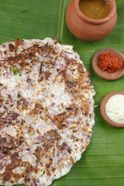 Zwiebel-Dosa ist typisch südindischer Pfannkuchen. — Stockfoto