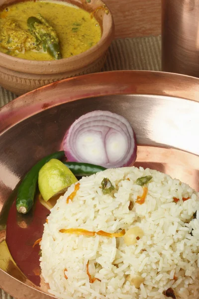 Ghee Bhatt - Un plato de arroz indio de Bengala preparado en mantequilla clarificada — Foto de Stock