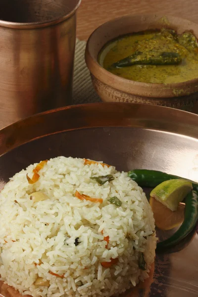 Ghee Bhatt - Un piatto di riso indiano del Bengala preparato in burro chiarificato — Foto Stock