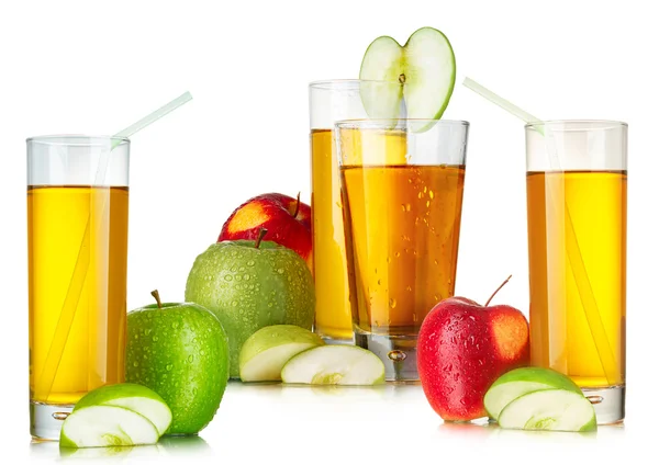 Zumos de manzana frescos en vasos de tubo — Foto de Stock