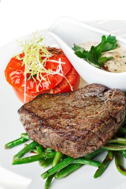 Izgara biftek.