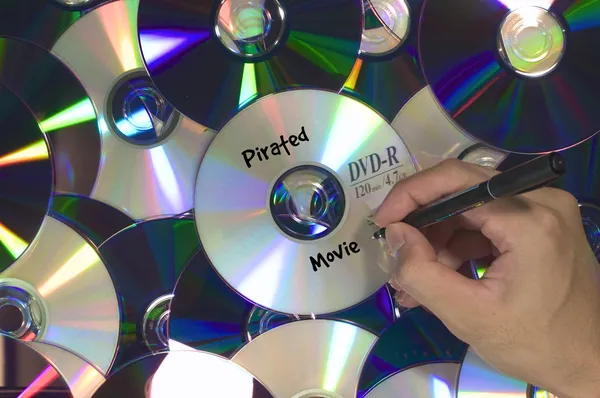 DVD de film piraté empilés — Photo