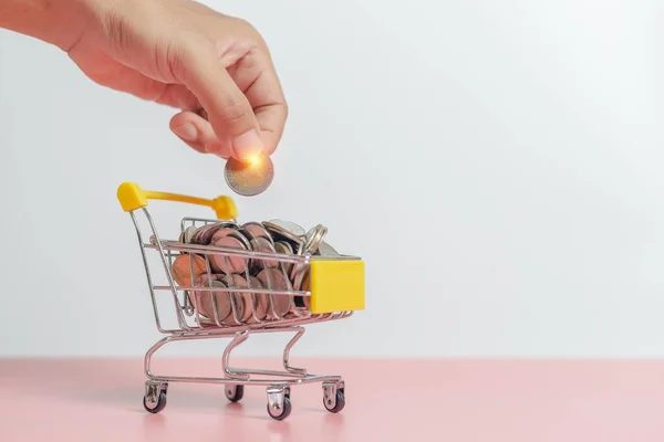 Investment Concept Hand Putting Money Shopping Cart Wood Table Business — Stock Photo, Image