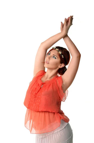 Primer plano de una joven bailando — Foto de Stock