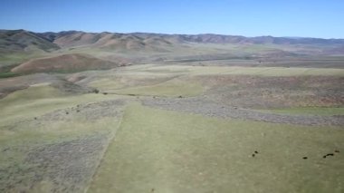 tepeler atış helikopter.