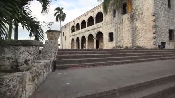 Glidecam tiro de Alcazar de Colón — Vídeo de Stock