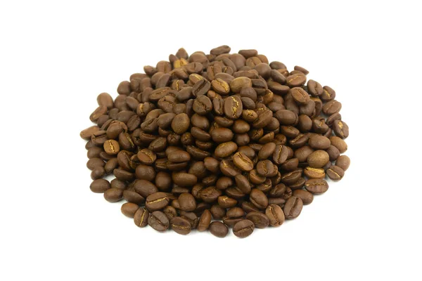 Haufen Gerösteter Kaffeebohnen Isoliert Auf Weißem Hintergrund — Stockfoto