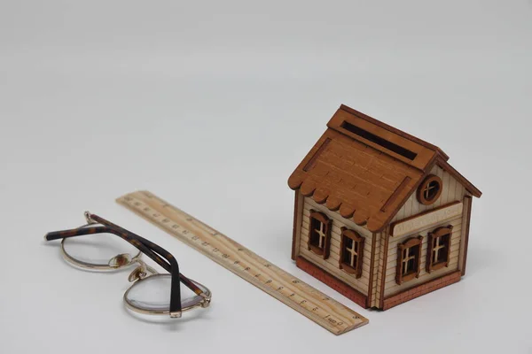 Wooden Ruler Toy House Lie Next Banknotes Real Estate Appraisal — Foto Stock