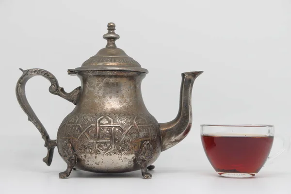 Antique Metal Teapot White Background Close Old Arabic Teapot Cup — Foto Stock