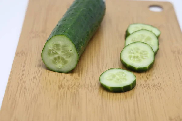 Sliced Fresh Cucumber Slices Cutting Board Proper Nutrition — Φωτογραφία Αρχείου