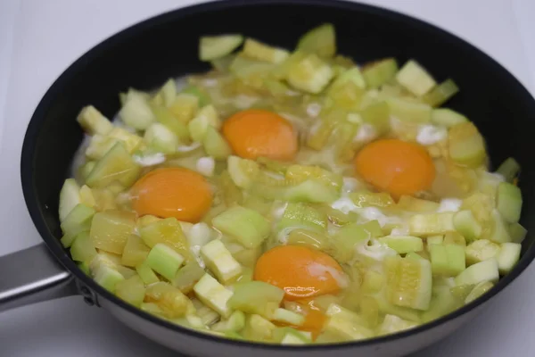 Oven Baked Omelette Zucchini Cast Iron Pan Dark Grey Slate — kuvapankkivalokuva