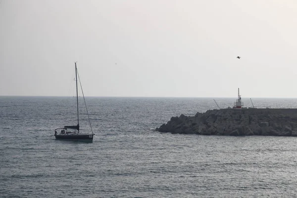 Molo Obok Parkingu Jachtowego Alanyi Jacht Wchodzi Portu Alanya Listopad — Zdjęcie stockowe