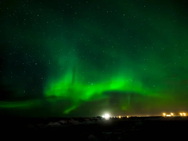 Paisaje Con Luces Boreales Aurora Borealis Sobre Península Reykjanes Islandia —  Fotos de Stock