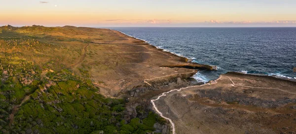 Letecký Pohled Pobřeží Scenérie Oceánem Útes Podél Surové Severní Straně — Stock fotografie