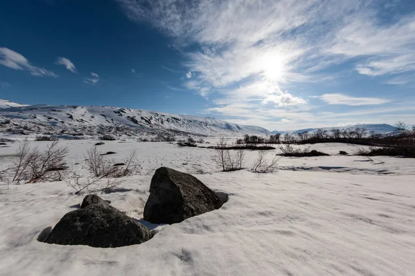 Paesaggio Primaverile Norvegia Con Rocce Colline Montagne Neve — Foto Stock
