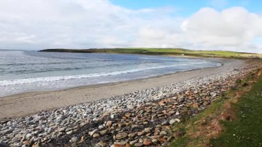 bir kayalık Plajı, orkney Adaları, İskoçya ile skaill Körfezi
