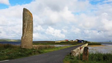 watchstone, orkney, İskoçya'da bir büyük duran taş görünümü.