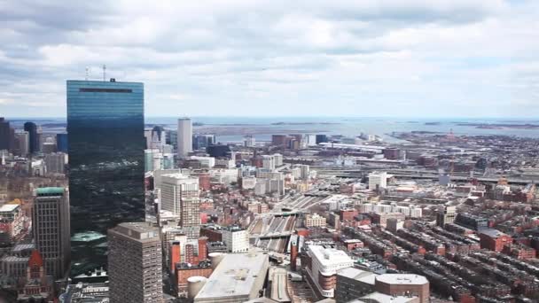 Una vista aérea panorámica de la ciudad de Boston, Massachusetts — Vídeos de Stock