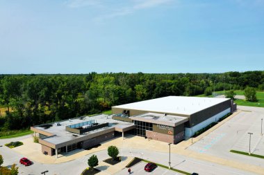Dunnville, Ontario, Kanada... 21 Eylül 2021: Ontario, Kanada 'da Dunnville Memorial Arena Anıtı