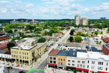 Waterloo, Ontario, Kanada 'nın hava sahnesi. Güzel bir günde.