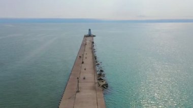 Ontario, Kanada 'daki Liman Maitland Deniz Feneri Havalimanı 4K