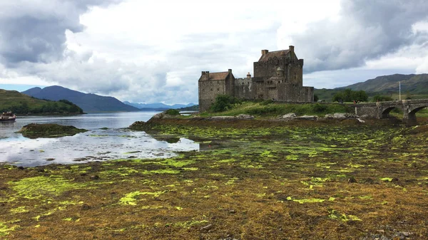 Schotland Verenigd Koninkrijk Juni 2019 Scene Eilean Donan Castle Schotland — Stockfoto