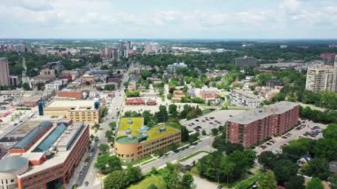 Waterloo Havalimanı, Ontario, Kanada şehir merkezi 4K