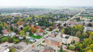 Elmira Havalimanı, Ontario, Kanada 4K sonbaharında