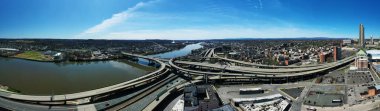 Güzel bir günde Albany, New York, ABD 'nin hava manzarası.
