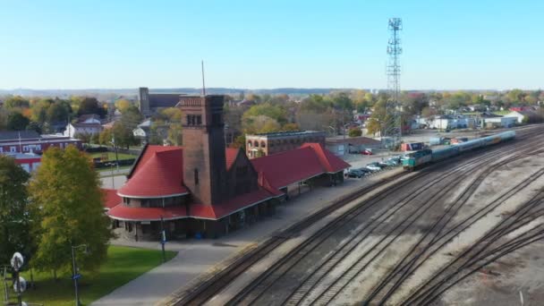 Brantford Ontario Kanada Nisan 2022 Istasyonuna Yaklaşan Trenin Hava Zoom — Stok video