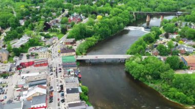 Güzel bir günde Paris, Ontario, Kanada 'nın havadan görüntüsü