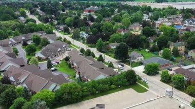 St. Jacobs, Ontario, Kanada şehir merkezi 4K