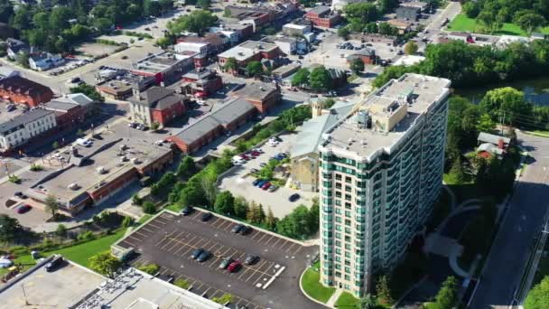 Aerial Pan Milton Ontario Canada Fine Spring Morning — Stockvideo