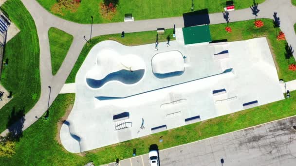 Georgetown Ontario Canada October 2021 Aerial Pan Gellert Skatepark Halton — 图库视频影像